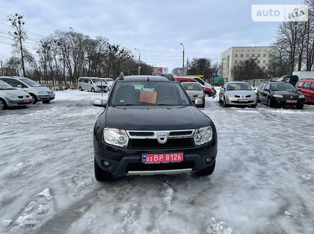 Dacia Duster 2010  випуску Суми з двигуном 1.6 л бензин позашляховик механіка за 8900 долл. 