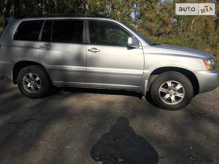 Toyota Highlander 2003  випуску Полтава з двигуном 3 л  позашляховик автомат за 8350 долл. 