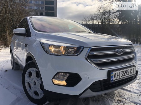 Ford Kuga 2018  випуску Київ з двигуном 1.5 л дизель позашляховик автомат за 22000 долл. 