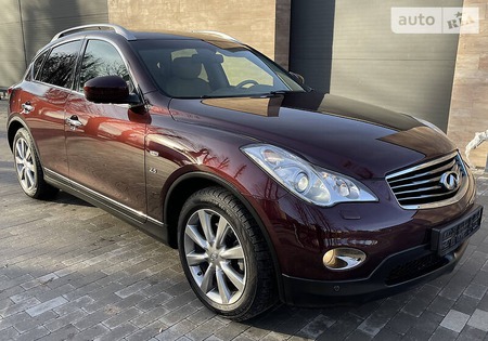 Infiniti QX50 2015  випуску Київ з двигуном 2.5 л бензин позашляховик автомат за 25450 долл. 