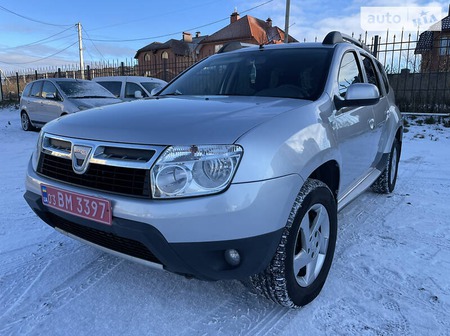 Dacia Duster 2010  випуску Луцьк з двигуном 1.5 л дизель позашляховик механіка за 8750 долл. 