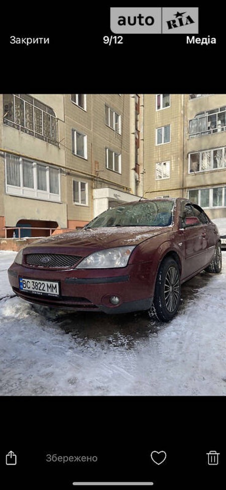 Ford Mondeo 2001  випуску Львів з двигуном 1.8 л  седан механіка за 4100 долл. 