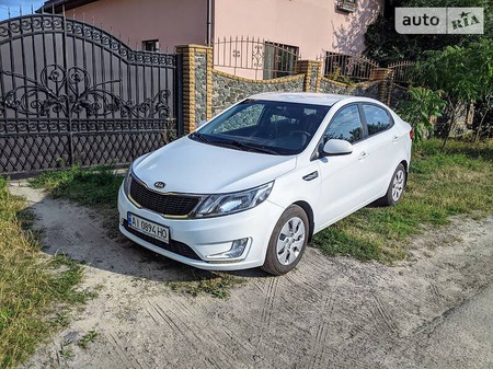 KIA Rio 2011  випуску Київ з двигуном 1.4 л бензин седан механіка за 7800 долл. 