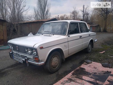 Lada 2103 1981  випуску Донецьк з двигуном 1.3 л бензин седан механіка за 1499 долл. 