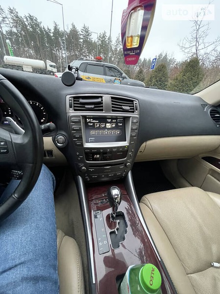 Lexus IS 250 2006  випуску Київ з двигуном 2.5 л бензин седан автомат за 11700 долл. 