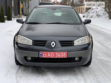 Renault Megane 2005  випуску Київ з двигуном 2 л бензин хэтчбек автомат за 5900 долл. 