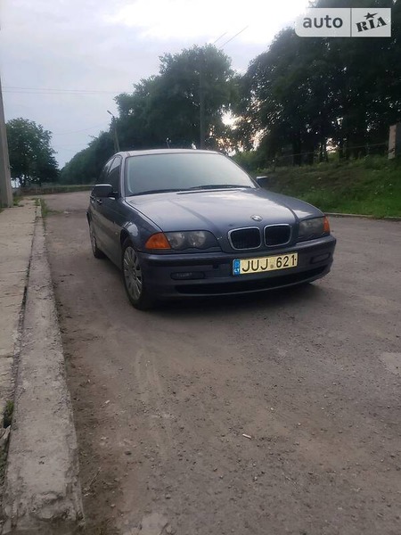 BMW 318 1998  випуску Тернопіль з двигуном 1.9 л бензин седан механіка за 1750 долл. 