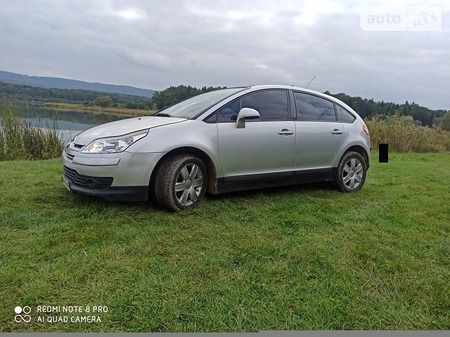 Citroen C4 2005  випуску Львів з двигуном 1.6 л бензин седан автомат за 5490 долл. 