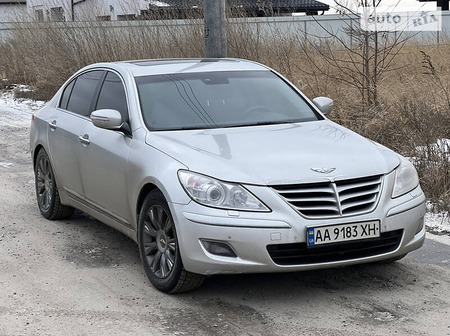 Hyundai Genesis 2008  випуску Київ з двигуном 3.8 л  седан  за 7999 долл. 