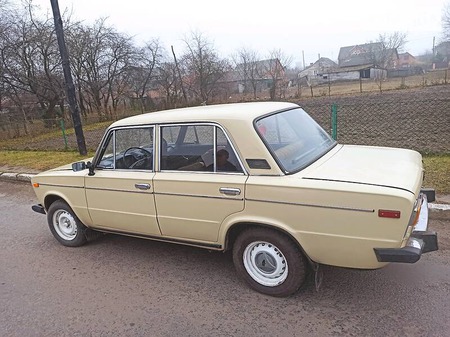 Lada 2106 1984  випуску Луцьк з двигуном 1.5 л бензин седан механіка за 1000 долл. 