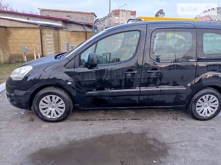 Citroen Berlingo 2008  випуску Рівне з двигуном 1.6 л бензин мінівен механіка за 7800 долл. 