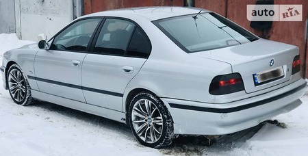 BMW 528 1998  випуску Хмельницький з двигуном 2.8 л бензин седан механіка за 4800 долл. 
