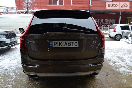 Volvo XC90 2015  випуску Львів з двигуном 2 л дизель позашляховик автомат за 39900 долл. 