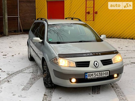 Renault Megane 2004  випуску Житомир з двигуном 1.6 л  універсал автомат за 4999 долл. 