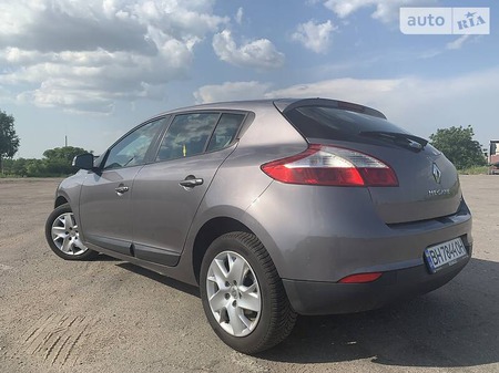 Renault Megane 2012  випуску Одеса з двигуном 1.5 л дизель хэтчбек автомат за 8500 долл. 