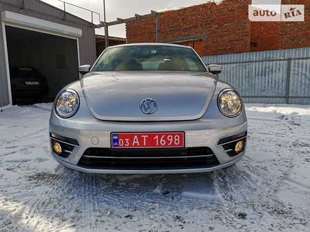 Volkswagen Beetle 2013  випуску Луцьк з двигуном 2.5 л  купе автомат за 12500 долл. 