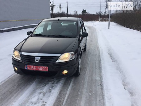 Dacia Logan 2011  випуску Ужгород з двигуном 1.4 л бензин седан механіка за 6550 долл. 