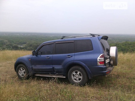 Mitsubishi Pajero 2001  випуску Донецьк з двигуном 3.2 л дизель позашляховик автомат за 11000 долл. 