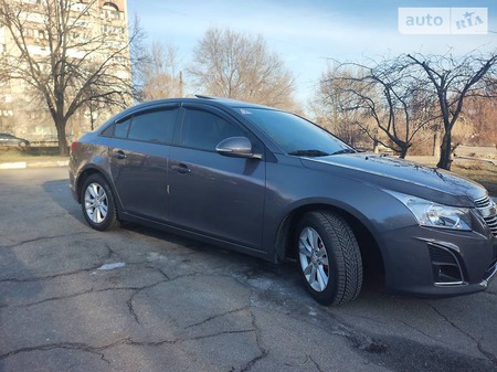 Chevrolet Cruze 2014  випуску Запоріжжя з двигуном 1.8 л бензин седан автомат за 9700 долл. 