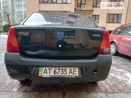 Dacia Logan 2006  випуску Івано-Франківськ з двигуном 1.6 л  седан механіка за 3100 долл. 