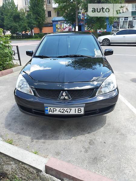 Mitsubishi Lancer 2008  випуску Запоріжжя з двигуном 1.6 л бензин седан механіка за 5600 долл. 