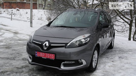 Renault Scenic 2016  випуску Чернівці з двигуном 1.5 л дизель мінівен механіка за 13950 долл. 