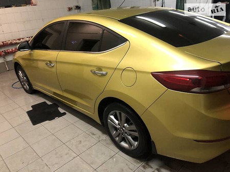 Hyundai Elantra 2000  випуску Одеса з двигуном 1.6 л бензин седан автомат за 16000 долл. 