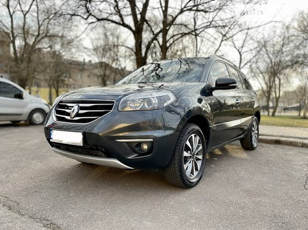 Renault Koleos 2012  випуску Миколаїв з двигуном 2 л дизель позашляховик механіка за 11999 долл. 