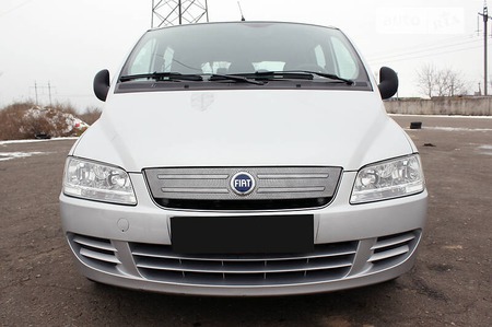 Fiat Multipla 2006  випуску Одеса з двигуном 1.6 л бензин мінівен механіка за 6000 долл. 