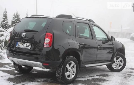 Dacia Duster 2011  випуску Львів з двигуном 1.6 л бензин позашляховик механіка за 4500 долл. 