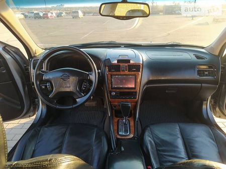 Nissan Maxima 2003  випуску Вінниця з двигуном 3 л  седан автомат за 5600 долл. 