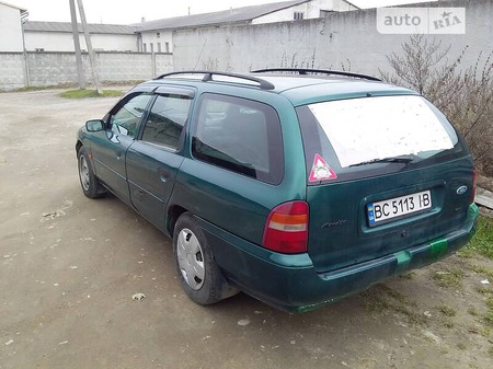 Ford Mondeo 1996  випуску Львів з двигуном 1.8 л  універсал механіка за 3000 долл. 