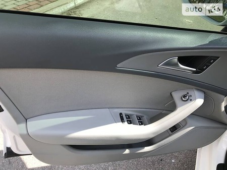 Audi A6 Limousine 2012  випуску Суми з двигуном 2 л бензин седан автомат за 13999 долл. 