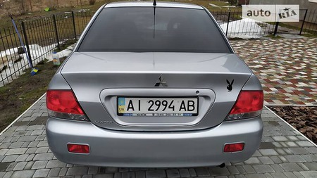 Mitsubishi Lancer 2008  випуску Запоріжжя з двигуном 0 л бензин седан механіка за 4900 долл. 