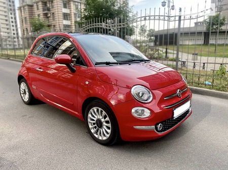 Fiat 500 2017  випуску Київ з двигуном 1.2 л бензин купе автомат за 12300 долл. 