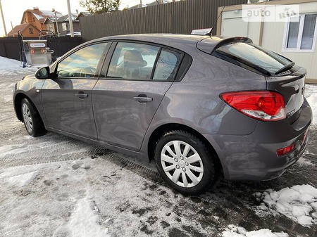 Chevrolet Cruze 2013  випуску Київ з двигуном 1.7 л дизель хэтчбек механіка за 8750 долл. 