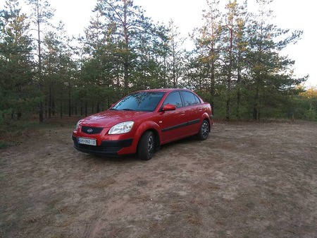 KIA Rio 2007  випуску Донецьк з двигуном 1.4 л  седан механіка за 5500 долл. 