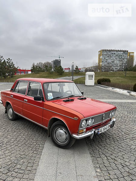 Lada 2103 1981  випуску Дніпро з двигуном 1.3 л бензин седан  за 790 долл. 