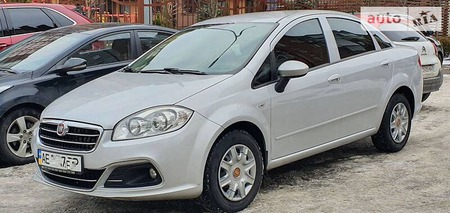 Fiat Linea 2013  випуску Дніпро з двигуном 1.3 л дизель седан механіка за 6900 долл. 