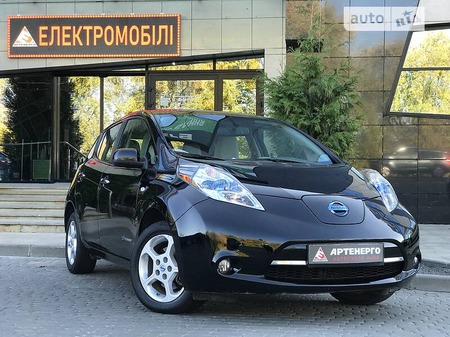 Nissan Leaf 2012  випуску Львів з двигуном 0 л електро хэтчбек автомат за 6500 долл. 