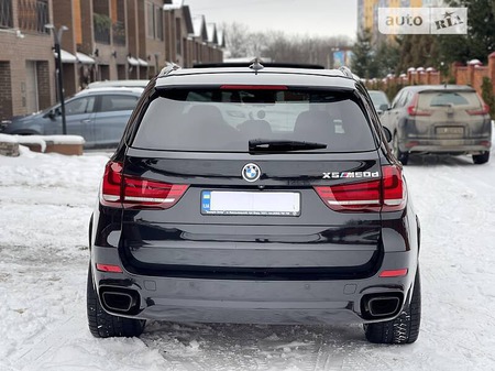 BMW X5 M 2014  випуску Хмельницький з двигуном 3 л дизель позашляховик автомат за 41700 долл. 