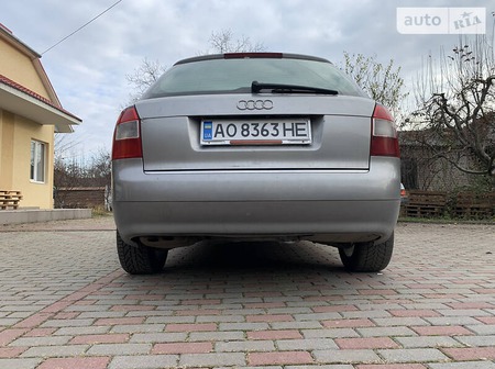 Audi A4 Limousine 2003  випуску Ужгород з двигуном 1.9 л дизель універсал  за 5000 долл. 