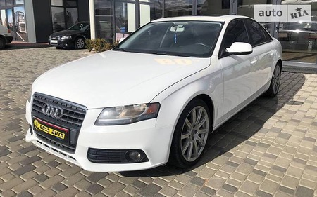 Audi A4 Limousine 2011  випуску Ужгород з двигуном 2 л бензин седан автомат за 12600 долл. 