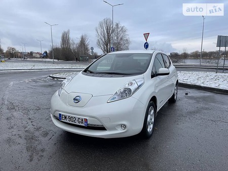 Nissan Leaf 2017  випуску Вінниця з двигуном 0 л електро хэтчбек автомат за 15300 долл. 