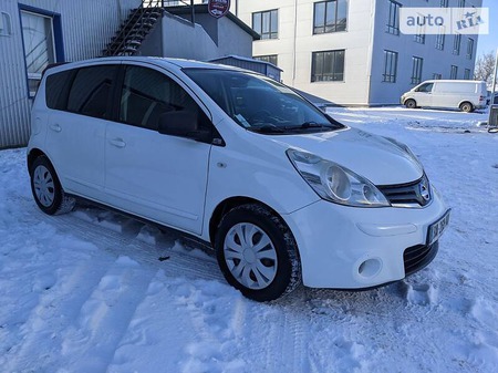 Nissan Note 2009  випуску Рівне з двигуном 0 л дизель універсал механіка за 6450 долл. 