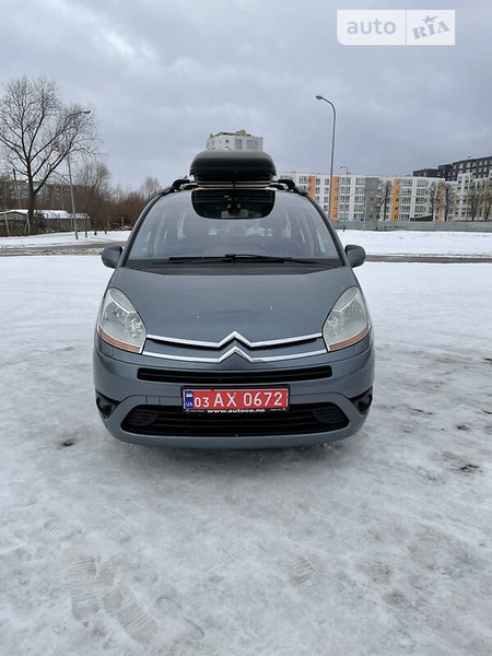 Citroen C4 Picasso 2010  випуску Львів з двигуном 1.6 л дизель мінівен автомат за 6990 долл. 