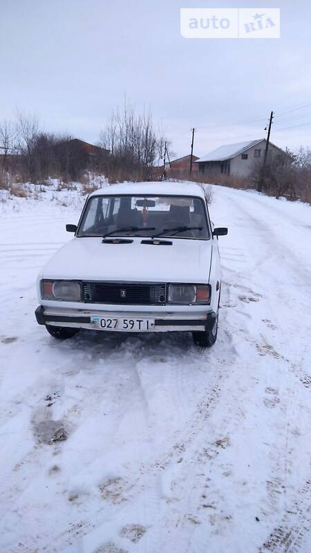 Lada 2104 1988  випуску Івано-Франківськ з двигуном 0 л  універсал  за 950 долл. 