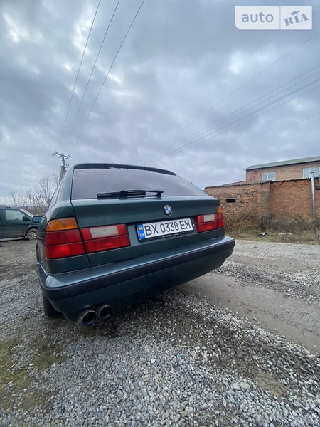 BMW 518 1996  випуску Хмельницький з двигуном 1.8 л бензин універсал механіка за 3500 долл. 