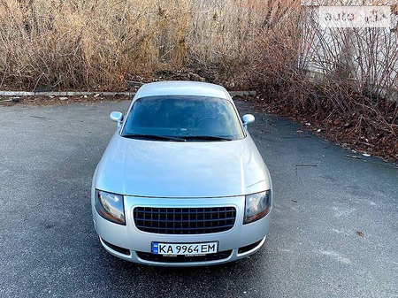Audi TT 2000  випуску Київ з двигуном 1.8 л бензин купе  за 8800 долл. 