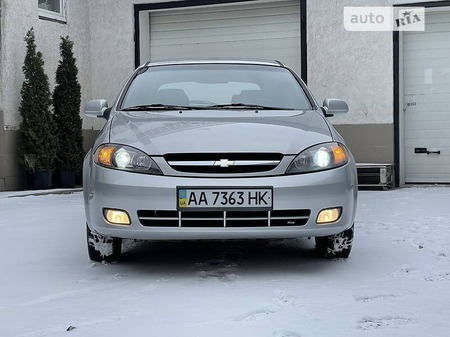 Chevrolet Lacetti 2005  випуску Київ з двигуном 1.8 л  хэтчбек автомат за 4900 долл. 